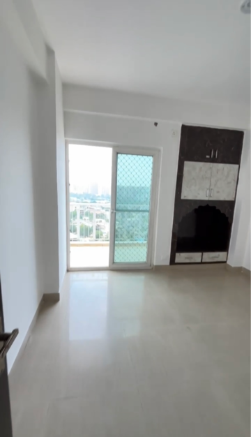 Bedroom in 2.5 BHK Apartment at Fusion Homes, Tech Zone Greater Noida – for Sale