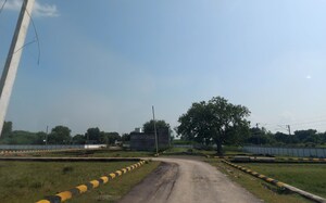  Plot – Garden View at Raebareli Road - for Sale