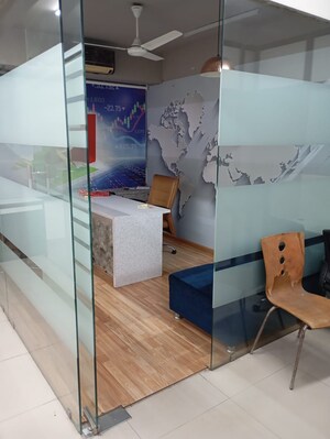  Office Space For Rent in Vastrapur