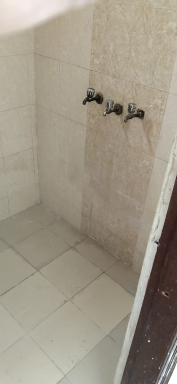 Bathroom, varun-enclave 1 RK 300 Sq.Ft. Independent House In Sector 28 Noida 9223575