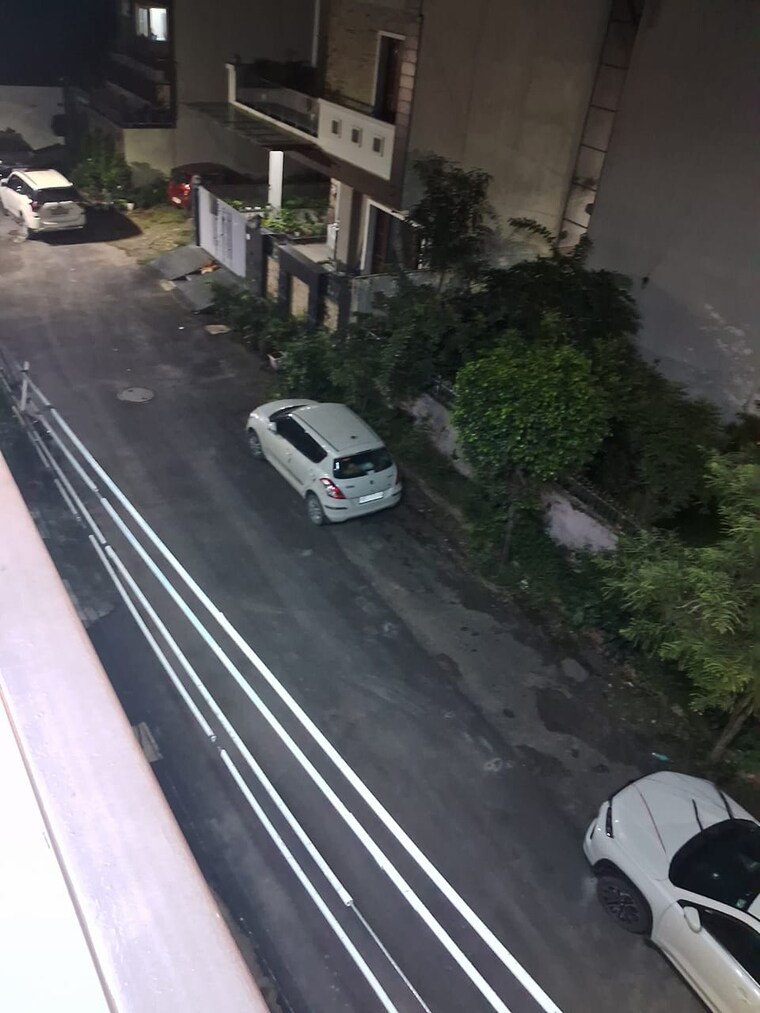 Balcony, dehrakhas 2 Bedroom 1200 Sq.Ft. Builder Floor In Dehrakhas Dehradun 9223601