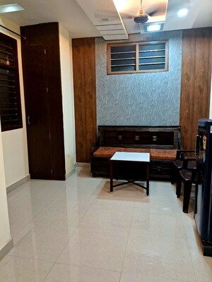 Bedroom in 2 BHK Builder Floor at Dehrakhas – for Rent