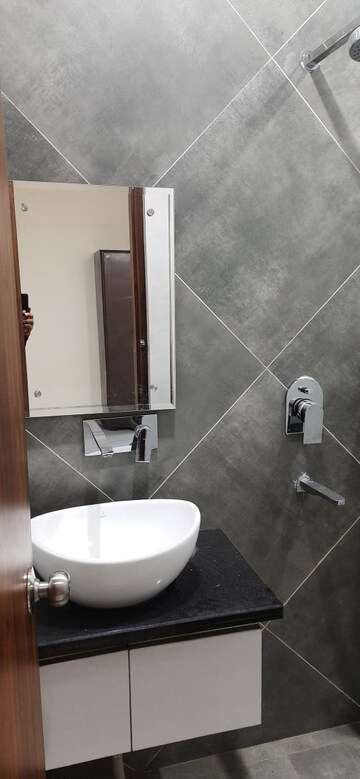 3 BHK Builder Floor For Rent in Niranjanpur