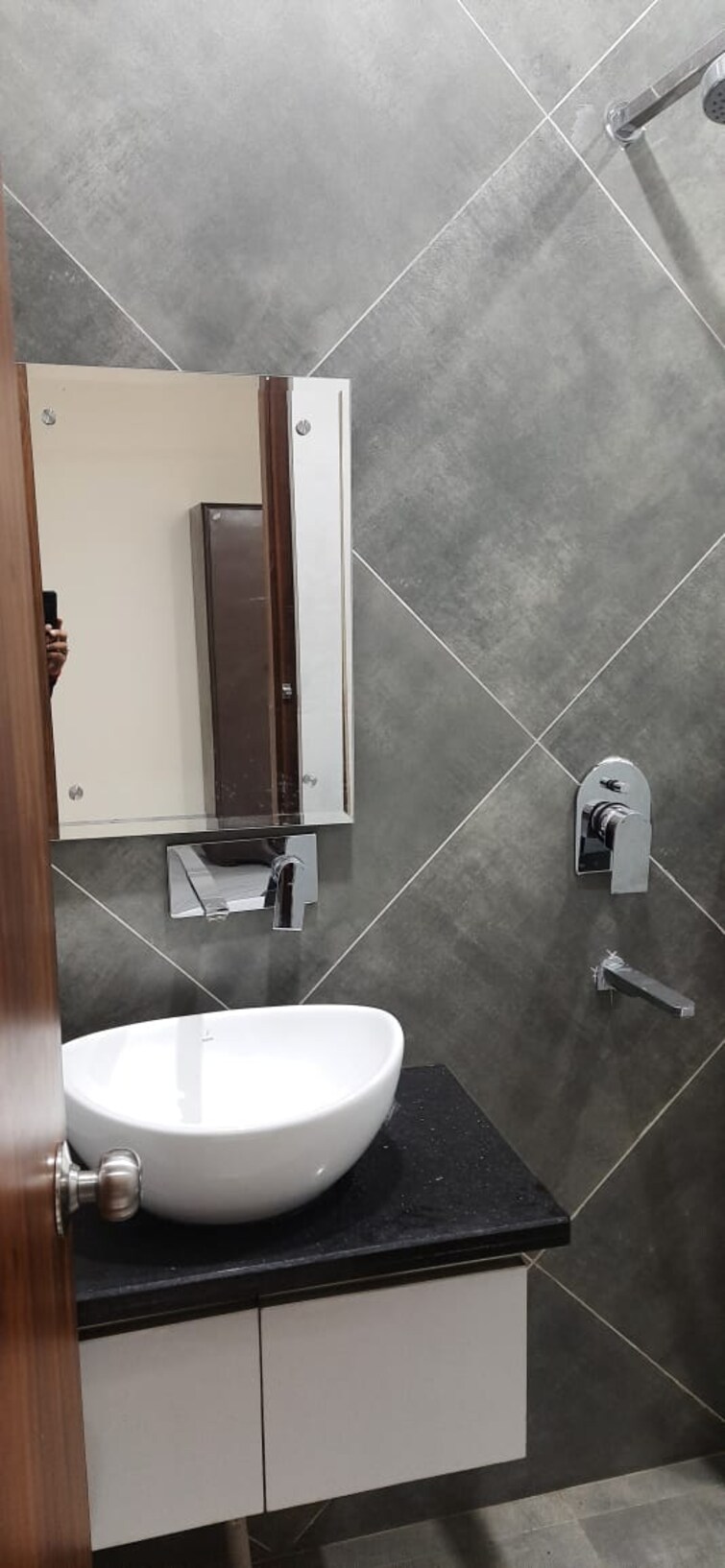 Cover Image, niranjanpur 3 Bedroom 1600 Sq.Ft. Builder Floor In Niranjanpur Dehradun 9223613