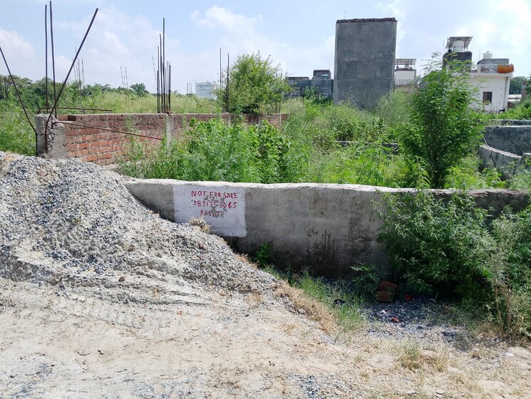 undefined, sector 142  1800 Sq.Ft. Plot In Sector 142 Noida 9223611