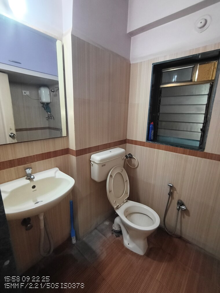 Bathroom, sd-bhalerao-prity-park 2 Bedroom 950 Sq.Ft. Apartment In Owale Thane 9223635