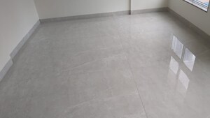 Room in 2 BHK Apartment at Mulund West – for Rent