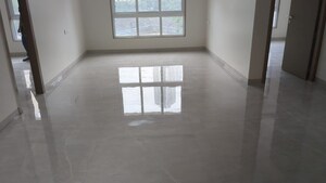 Room in 2 BHK Apartment at Mulund West – for Rent