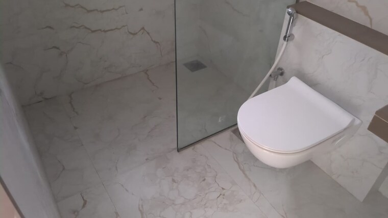 Bathroom, mulund west 2 Bedroom 784 Sq.Ft. Apartment In Mulund West Mumbai 9223660