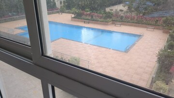 Swimming Pool in 2 BHK Apartment at Mulund West – for Rent