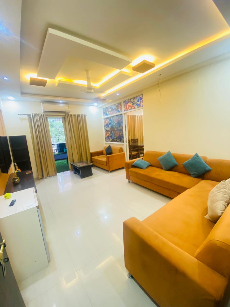 2 BHK + Pooja Room 910 Sq.Ft. Apartment in La Gloriosa Apartment