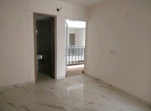 Room in 2 BHK Apartment at Spaze Privvy The Address, Sector 93 – for Sale