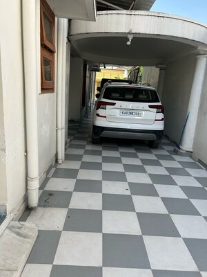 Parking in 4 BHK Independent House at Vasant Vihar – for Sale