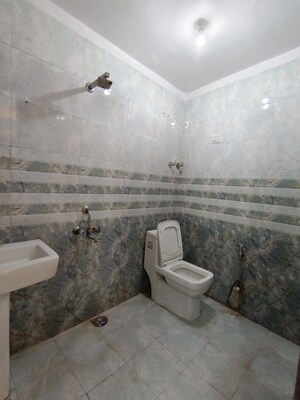 Bathroom in 3 BHK Builder Floor at Sector 73 – for Sale