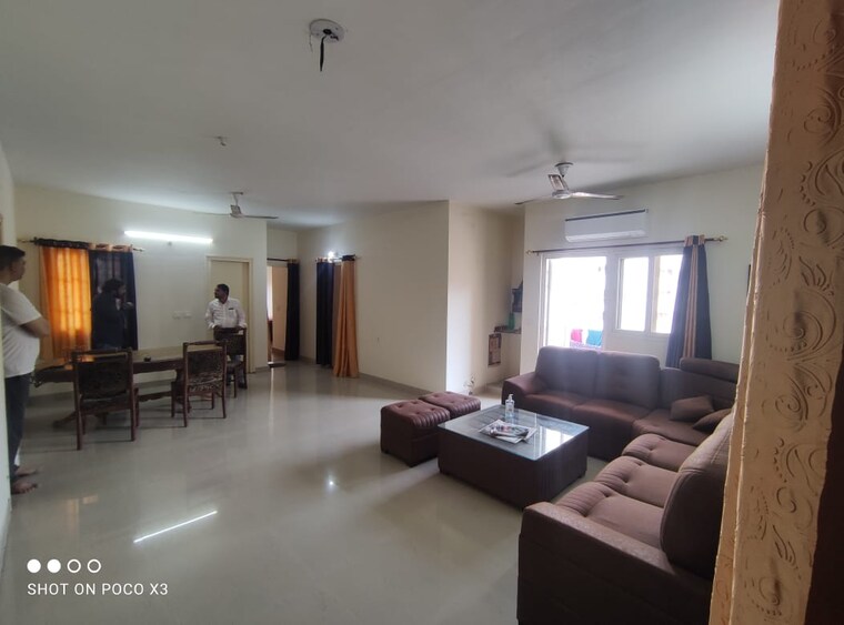 Living Room, upavp-bhagirathi-enclave 3 Bedroom 1700 Sq.Ft. Apartment In Raebareli Road Lucknow 9223730