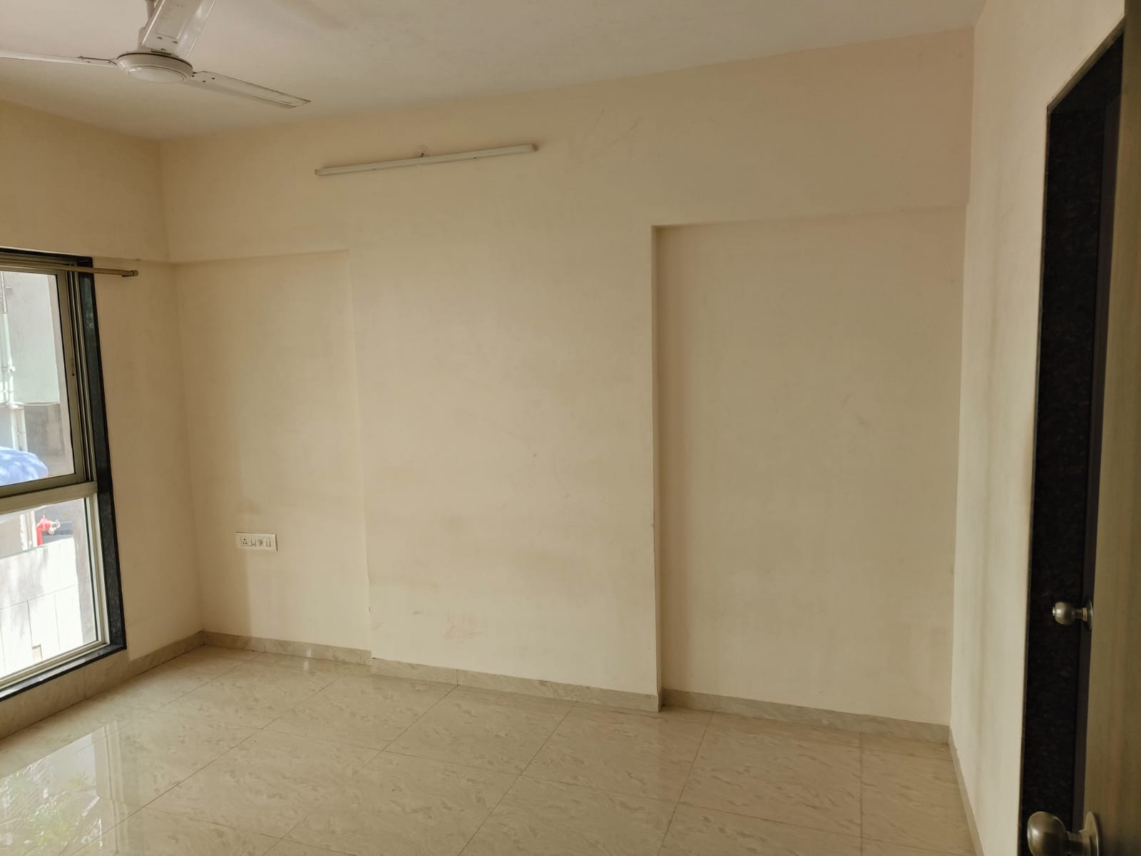 2 BHK + Pooja Room 730 Sq.Ft. Apartment in Tilak Nagar Building