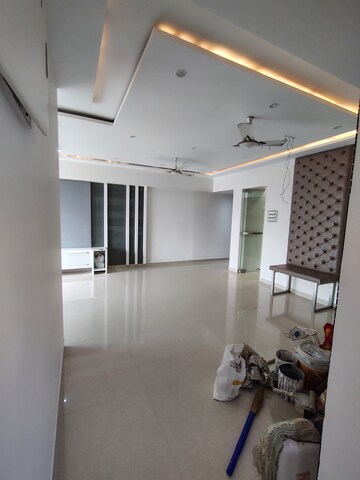Furnished Amenities in 2 BHK Apartment at Bharat Malad Swing , Malad West – for Rent