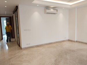 Room in 4 BHK Builder Floor at Nehru Enclave – for Sale