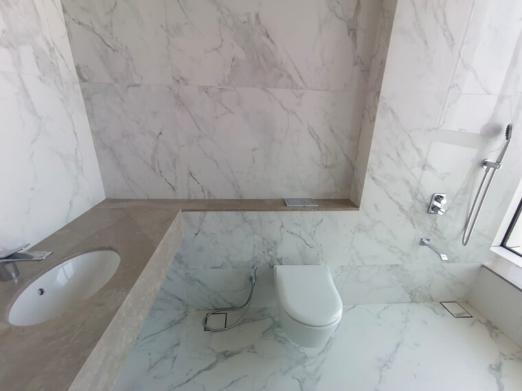 Bathroom, hubtown-25-south 3 Bedroom 1465 Sq.Ft. Apartment In Prabhadevi Mumbai 9223851