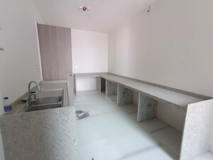 Room in 3 BHK Apartment at Hubtown 25 South, Prabhadevi – for Rent