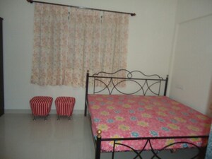 Bedroom in 2 BHK Apartment at Sadhana Apartments, Keshav Nagar – for Rent