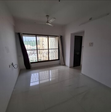 Room in 1 BHK Apartment at Tirupathi The Windsor, Kandivali East – for Rent