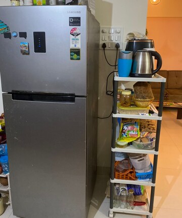 Furnished Amenities in 2 BHK Apartment at Sadhana Apartments, Keshav Nagar – for Rent