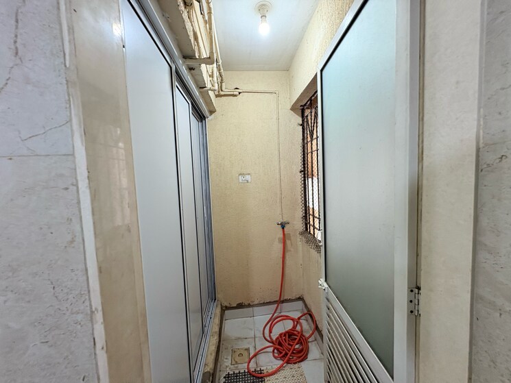 undefined, sector 19 dwarka 2 Bedroom 1400 Sq.Ft. Apartment In Sector 19 Dwarka Delhi 9224004