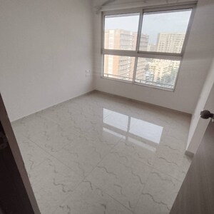 Room in 2 BHK Apartment at Andheri CHS, Andheri West – for Rent