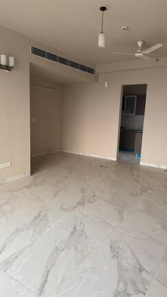 3 BHK + Extra Room Apartment For Sale in Smart World Orchard