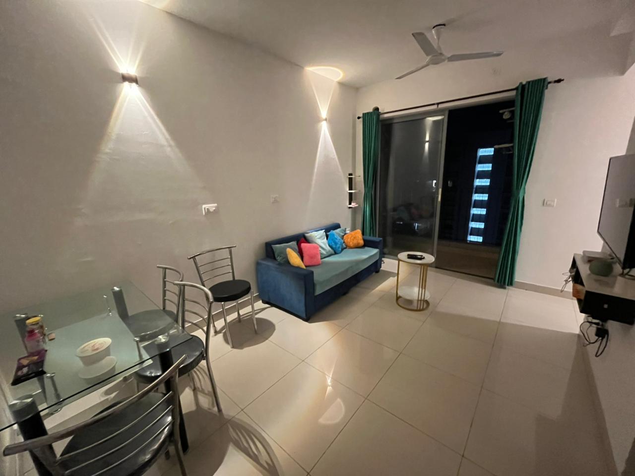 2 BHK + Extra Room Apartment For Rent in Godrej Seven