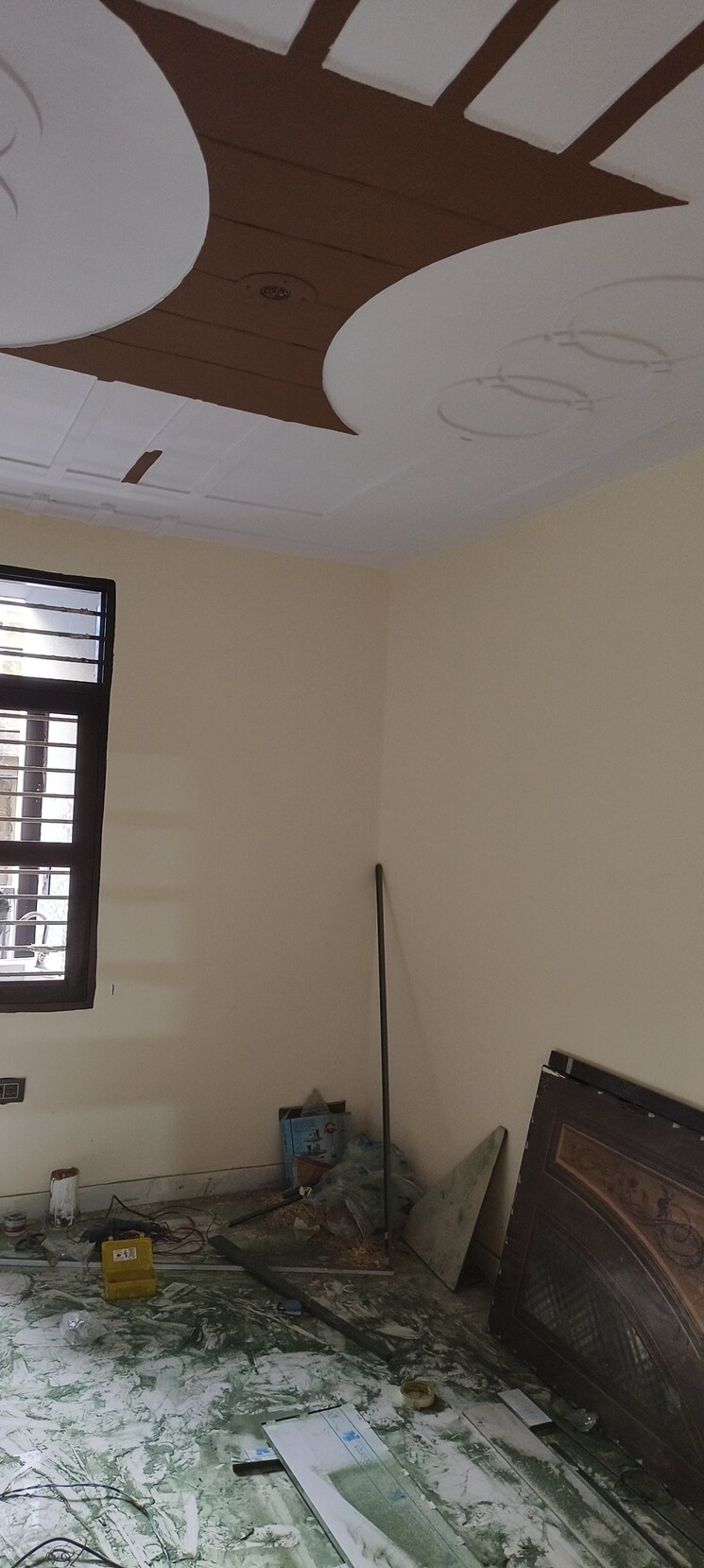 Room, sector 48 3 Bedroom 50 Sq.Yd. Independent House In Sector 48 Faridabad 9224165