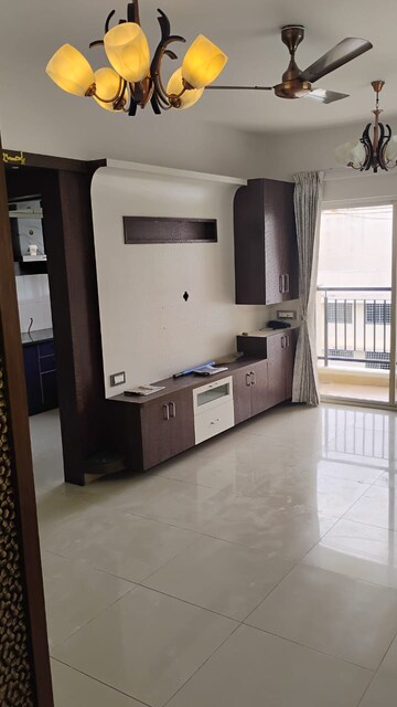 Room in 2.5 BHK Apartment at SNN Raj Serenity, Begur Road – for Rent