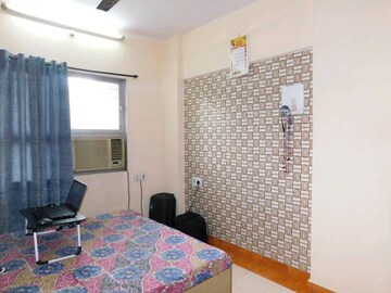 Bedroom in 1 BHK Apartment at Puraniks Kanchanpushp Complex, Kavesar – for Rent