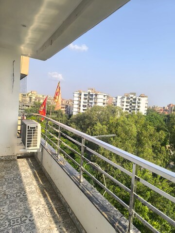 Balcony in 4 BHK Apartment at Sector 5 Dwarka – for Rent