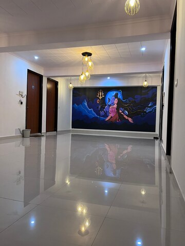 Furnished Amenities in 2 BHK Builder Floor at Dharam Flats, Palam Vihar Extension – for Rent