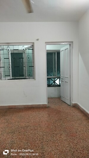 Room in 1 BHK Apartment at Mittal society, Pratik Nagar – for Sale