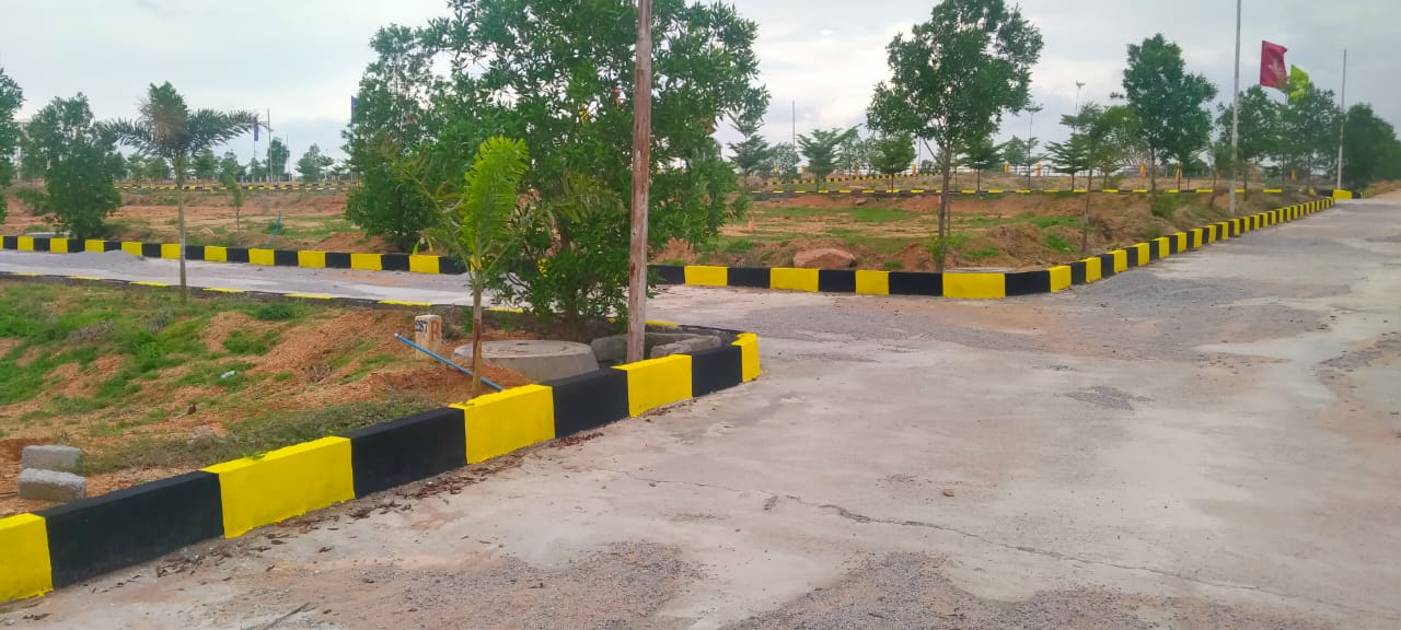 Plot For Sale in Bhongiri warangal Highway