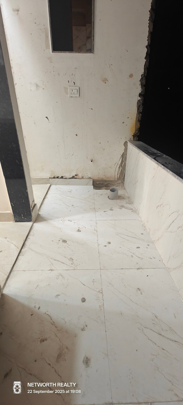 Balcony, sector 110 2 Bedroom 1100 Sq.Ft. Builder Floor In Sector 110 Noida 9224357