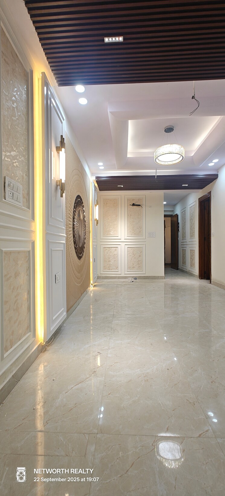 Living Room, sector 110 2 Bedroom 1100 Sq.Ft. Builder Floor In Sector 110 Noida 9224357