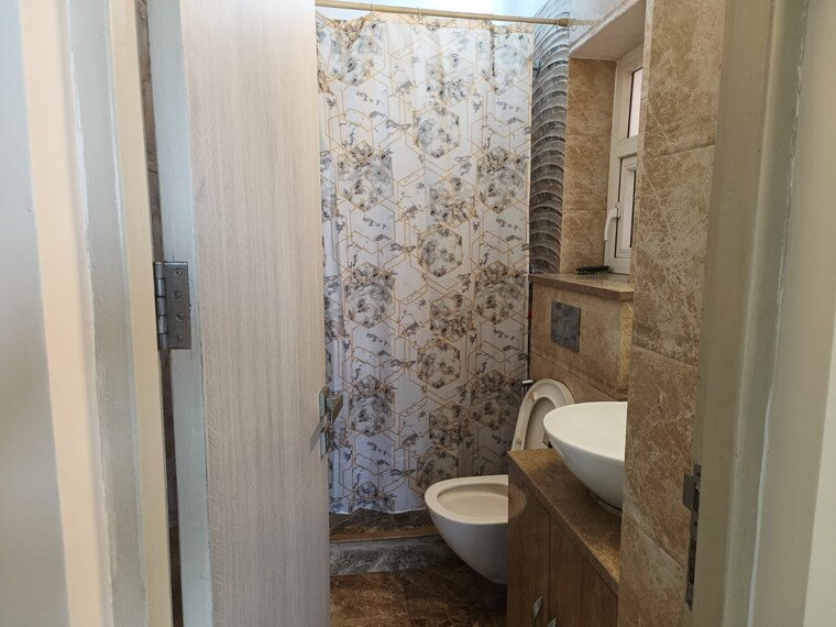 Bathroom, ss-linden 4 Bedroom 2682 Sq.Ft. Builder Floor In Sector 84 Gurgaon 9224353