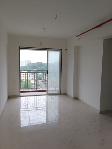 Room in 2 BHK Apartment at Ajmera Crosstown One, Kalyan West – for Rent