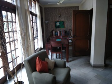 2 BHK Apartment For Rent in RWA Apartments Sector 40, Sector 40