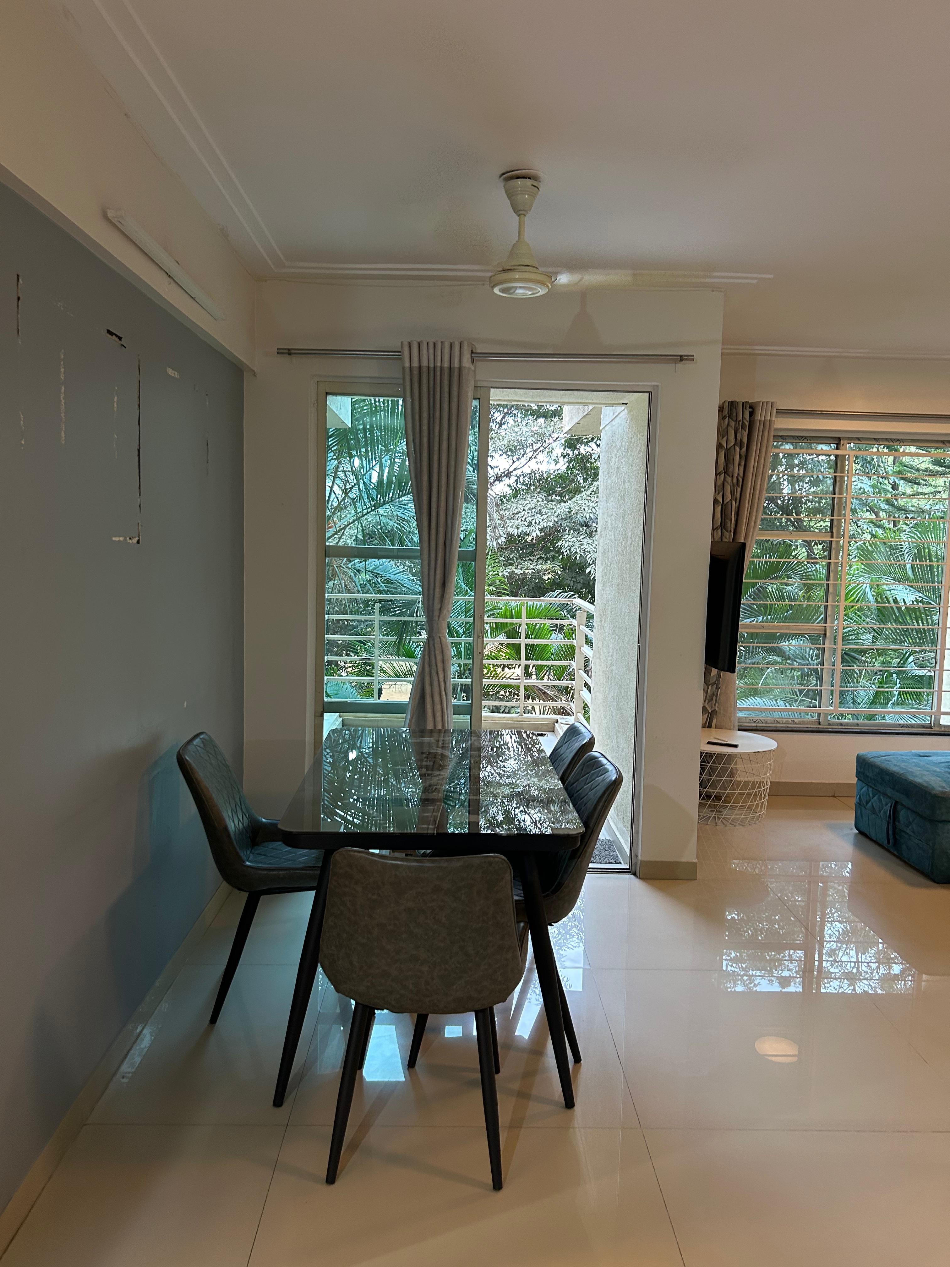 2 BHK + Servant Room,Extra Room Apartment For Rent in Comfort Zone