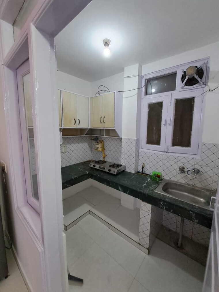 Kitchen, chattarpur 2 Bedroom 780 Sq.Ft. Builder Floor In Chattarpur Delhi 9224382