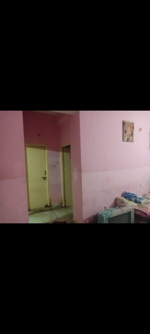 Room in 2 BHK Apartment at Hirel Plaza Apartment, Gundlapochampalli – for Sale