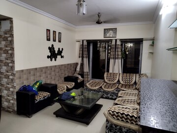 2 BHK Apartment For Rent in M R Galaxy Royale, Goregaon West