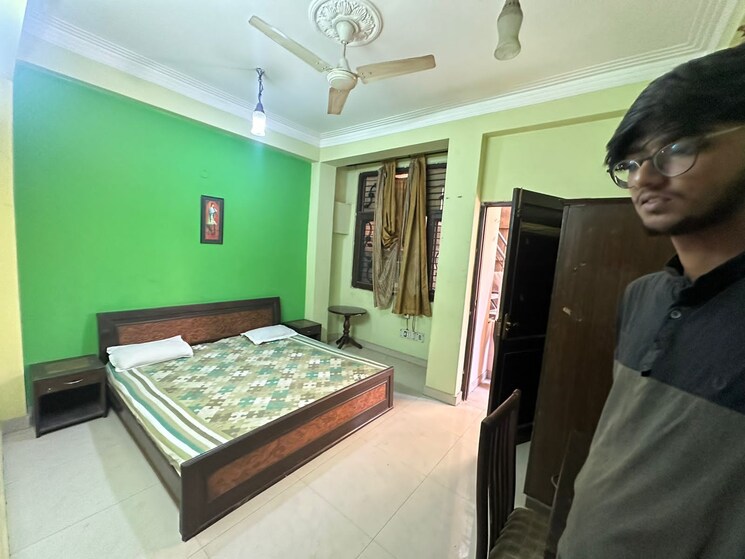 Bedroom, rwa-apartments-sector-51 2 Bedroom 450 Sq.Mt. Independent House In Sector 51 Noida 9224442