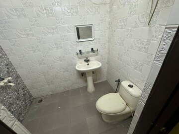 Bathroom in 2 BHK Independent House at RWA Apartments Sector 51, Sector 51 – for Rent