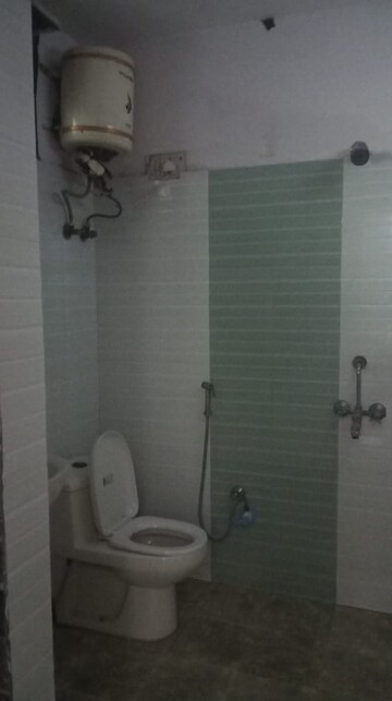 Bathroom in 2 BHK Builder Floor at RWA Apartments Sector 50, Sector 50 – for Rent